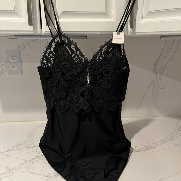 Anthropologie The Viviette Black Lace Bodysuit Size Large NWT $88 snap crotch - Picture 6 of 8